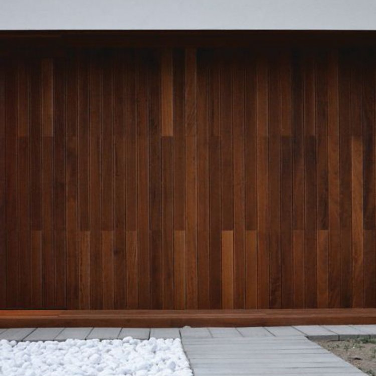 the minimum [is] when every component, every detail, and every junction has been reduced or condensed to the essentials.  john pawson